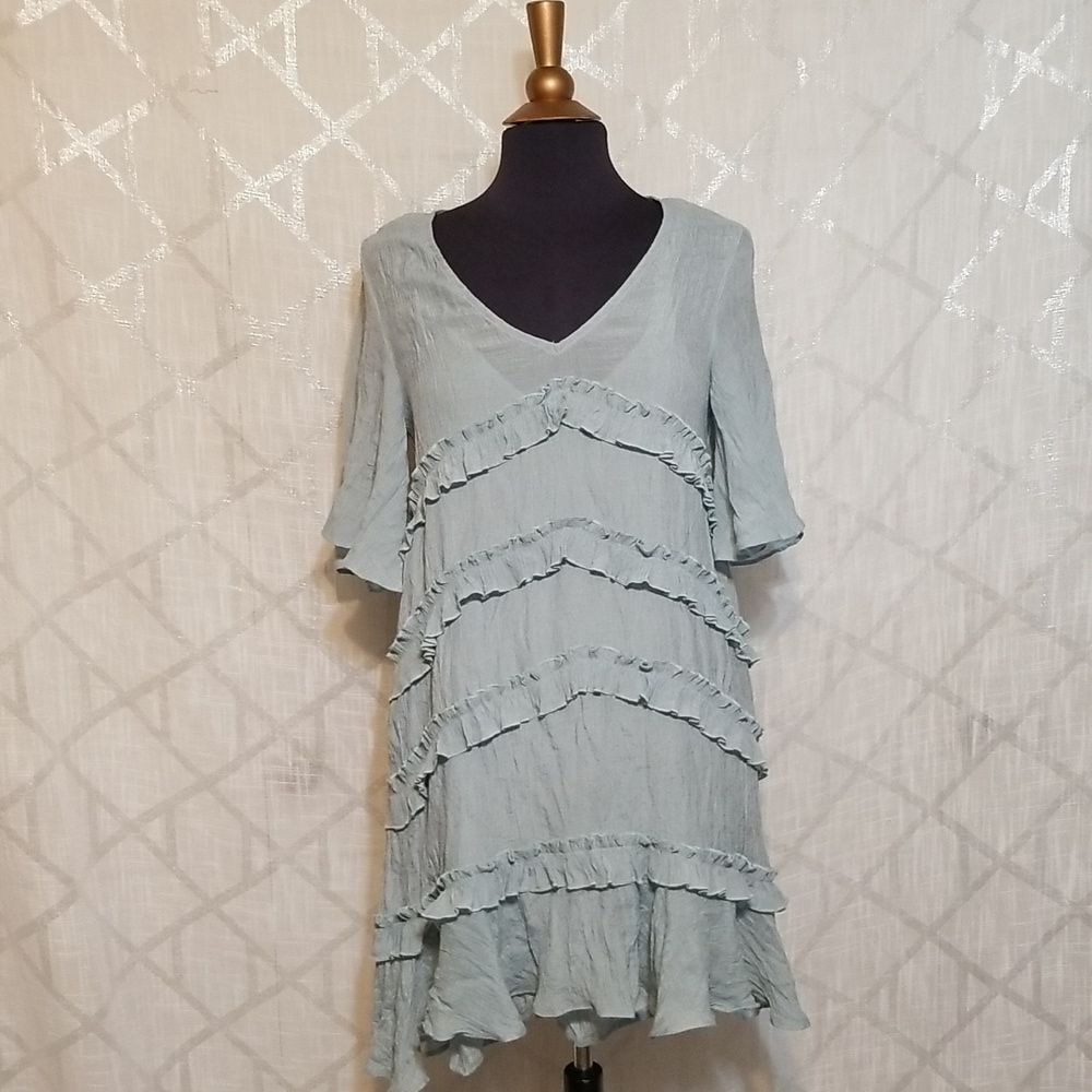 Flawless Dress Womenw Size Medium Blue Ruffled Tiered Bohemian